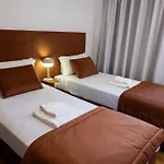 公寓 Trio Living Residences