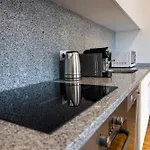 Trio Living Residences * 维拉·雷阿尔