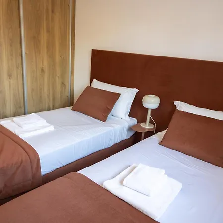 아파트 Trio Living Residences 빌라레알