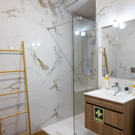 Trio Living Residences וילה ריאל