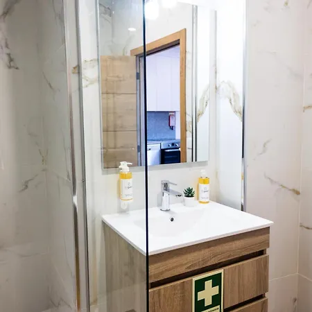 Trio Living Residences דירה *
