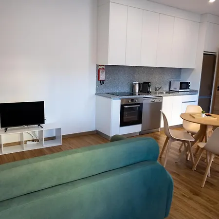 Trio Living Residences וילה ריאל