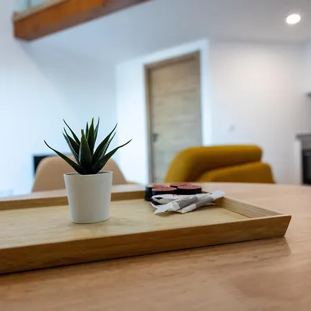 Trio Living Residences דירה וילה ריאל